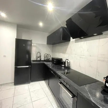 T3 Parking Gratuit アパート ニーム