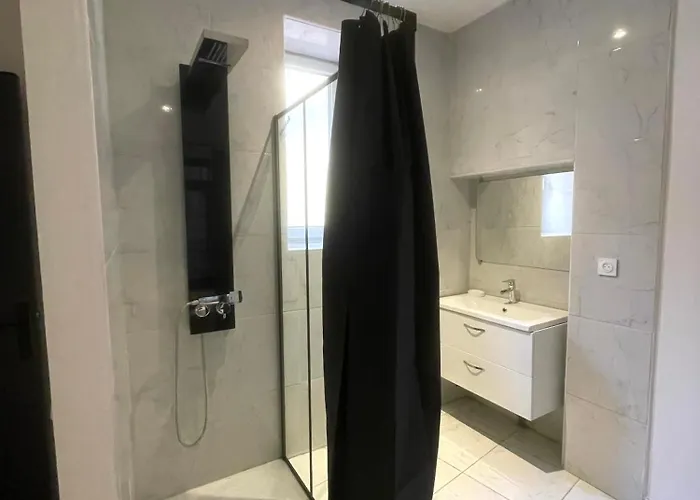 T3 Parking Gratuit *